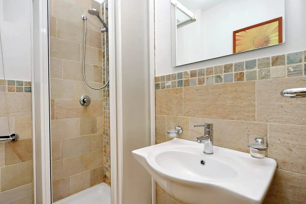 Cozy Apartment Fabia 300 Mt From Colosseum 0*, Ρώμη